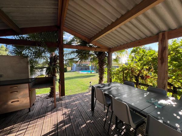 Maison à vendre 7 pièces BRIZAMBOURG (17)