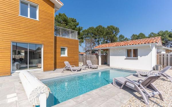 Maison à vendre    5 pièces •  Mimizan