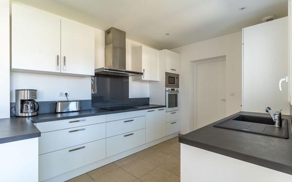 Maison à vendre    5 pièces •  Mimizan