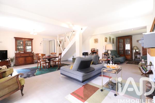 Maison à vendre 6 pièces 146 m² Rognac