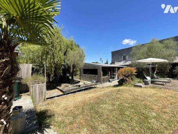 20 MN ANGERS OUEST MAISON FAMILIALE RENOVEE AVEC JARDIN ET PISCINE