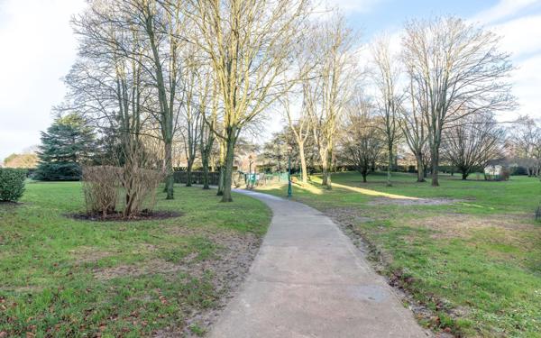 Appartement à vendre    4 pièces • 74 m2 Chennevières-sur-Marne