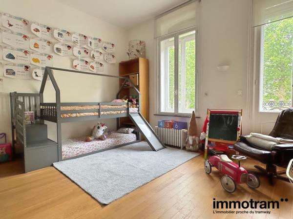 Vente Maison 273m 2 - 7 chambre(s) - Roubaix, Jean Moulin • Réf. VM29285