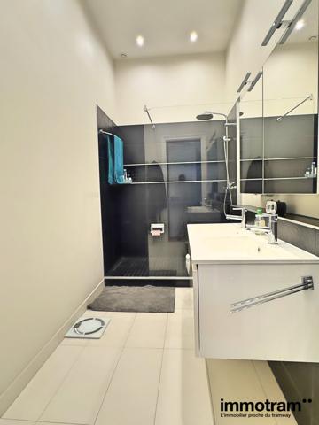 Vente Maison 273m 2 - 7 chambre(s) - Roubaix, Jean Moulin • Réf. VM29285
