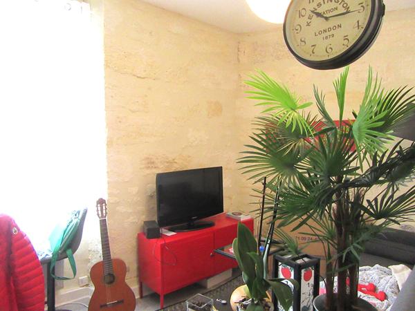 A VENDRE APPARTEMENT DE TYPE 2 LOUE- SECTEUR BORDEAUX VICTOIRE / CAPUCINS , Bordeaux A VENDRE APPARTEMENT DE TYPE 2 LOUE- SECTEUR BORDEAUX VICTOIRE / CAPUCINS , Bordeaux