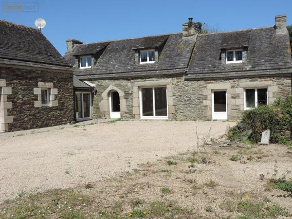 Maison à vendre à Plestin-les-Grèves dans les Côtes-d'Armor (22310), ref : 22069-1860