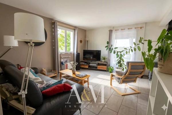 Villa T5 de 170m² + piscine sur 1275 m²