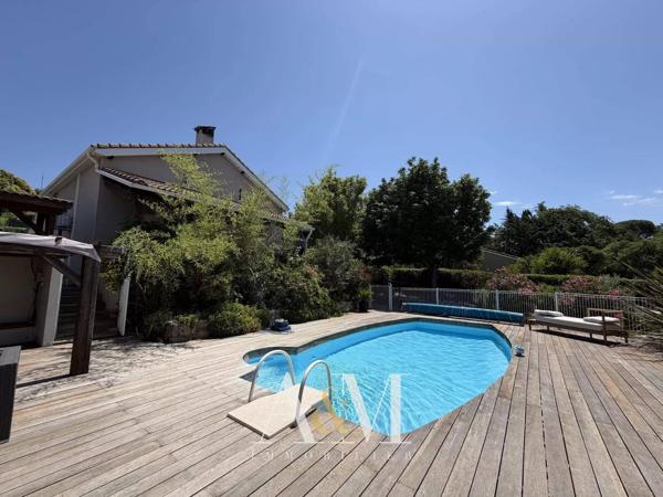Villa T5 de 170m² + piscine sur 1275 m²