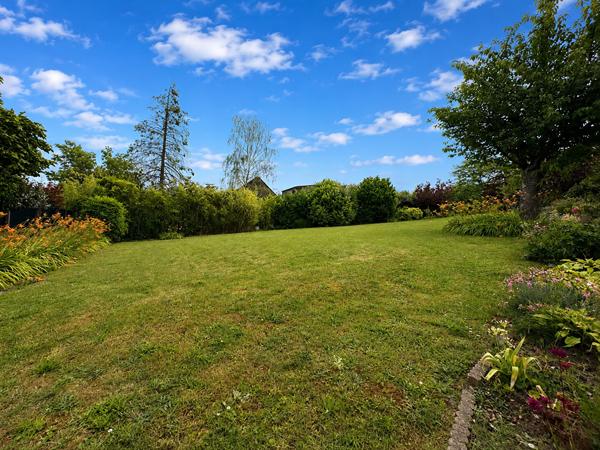 Vente                                                      Terrain
                        
                                         410 m2                     à Villebon-sur-Yvette