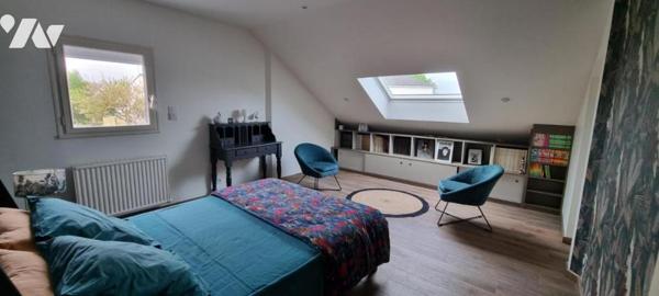 LA GUERCHE DE BGNE - Centre ville - Maison avec garage et terrain