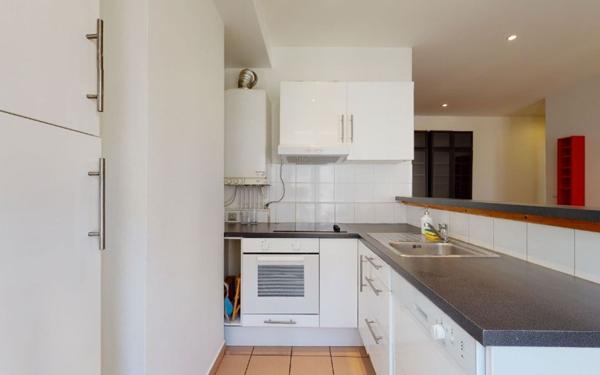 Appartement à louer    3 pièces • 67,94 m2 Lyon 1