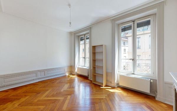 Appartement à louer    3 pièces • 67,94 m2 Lyon 1