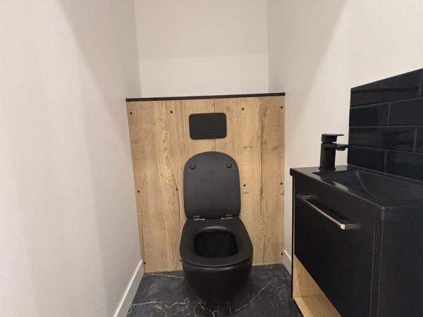 Maison
         5 pièces
        - 100 m² 539 000 € *