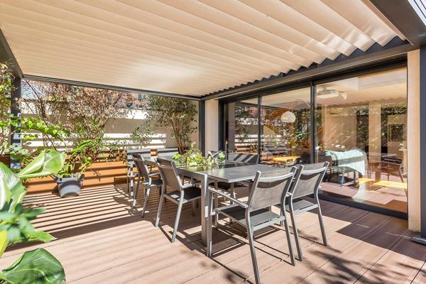Triplex contemporain comme une maison sur le plateau de St Rambert
