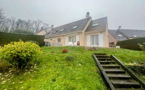 Maison à vendre    6 pièces • 113 m2 Menucourt