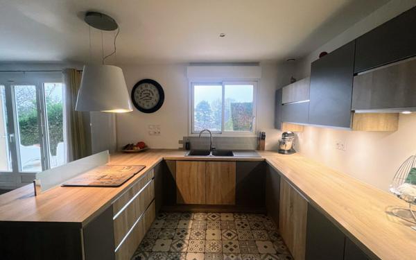 Maison à vendre    6 pièces • 113 m2 Menucourt