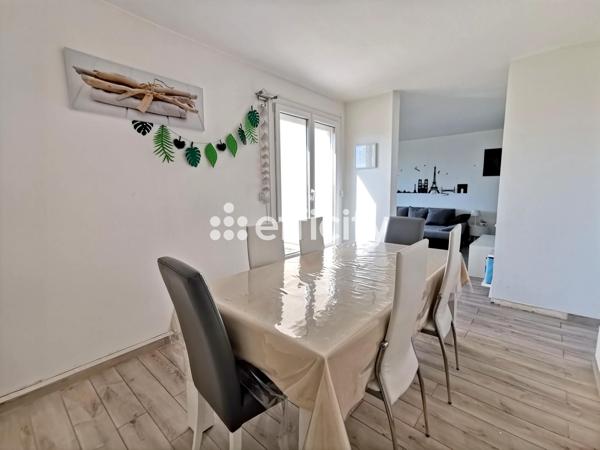 Appartement
         5 pièces
        - 101 m² Exclusivité 294 000 € *