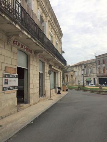 IMMEUBLE CENTRE-VILLE GUITRES