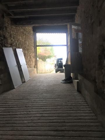 IMMEUBLE CENTRE-VILLE GUITRES