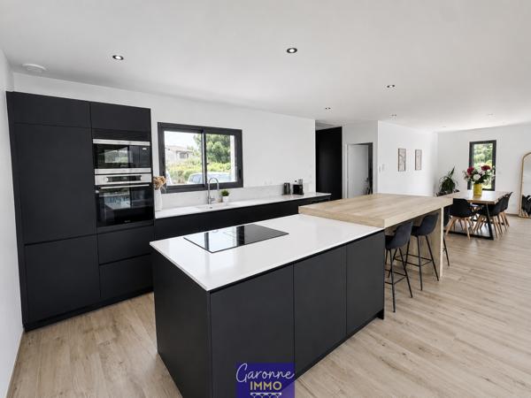 Maison 5 pièce(s) 3 chambre(s) 135.73 m²