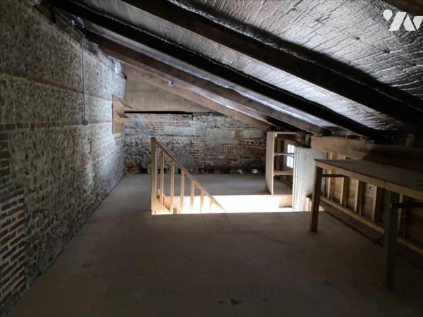 L'AIGLE hyper centre - Maison avec cour et garage