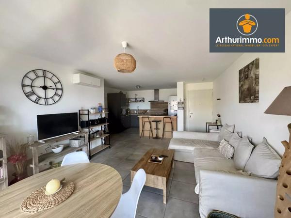 Vente                                                      Appartement
                        
                     3 pièces                      70 m2                     à Propriano