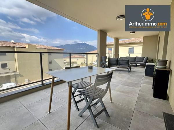 Vente                                                      Appartement
                        
                     3 pièces                      70 m2                     à Propriano