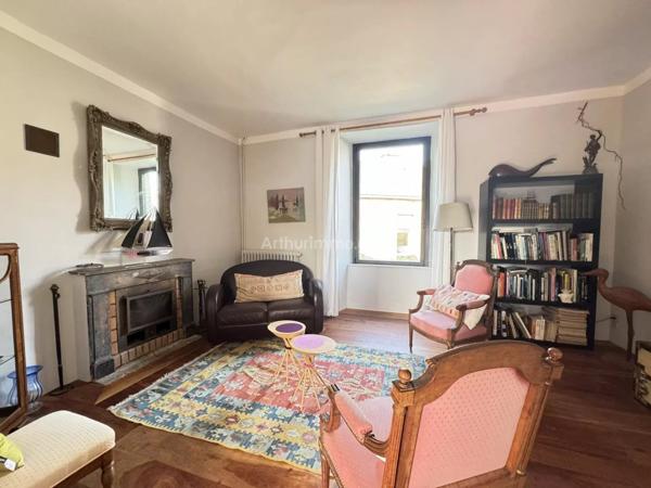 Vente Maison 8 pièces 250 m2 à Elven