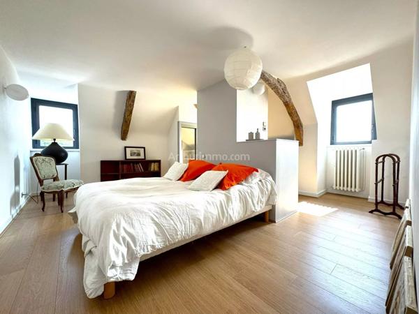 Vente Maison 8 pièces 250 m2 à Elven