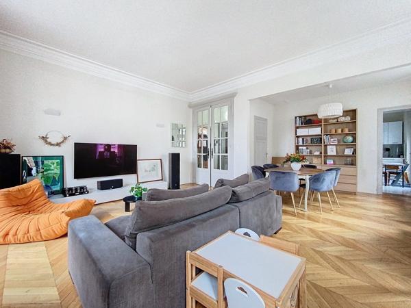 Appartement T4 de 117m² avec cave ARMENTIERES