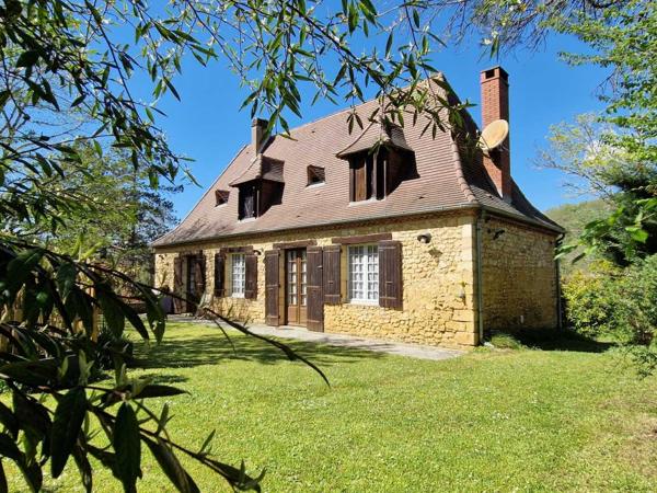 Gîtes chambres d'hôtes - Le bugue Propriété de charme – 3 maisons sur 2 ha, sans vis-à-vis, piscine, gîtes prêts à exploiter