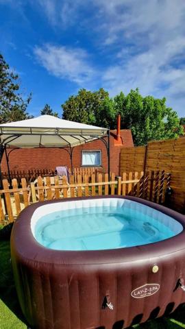 Gîtes chambres d'hôtes - Le bugue Propriété de charme – 3 maisons sur 2 ha, sans vis-à-vis, piscine, gîtes prêts à exploiter