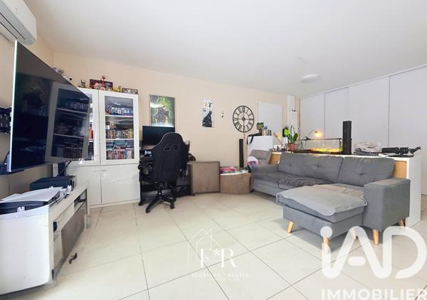 Maison à vendre 4 pièces 91 m² Camaret-sur-Aigues