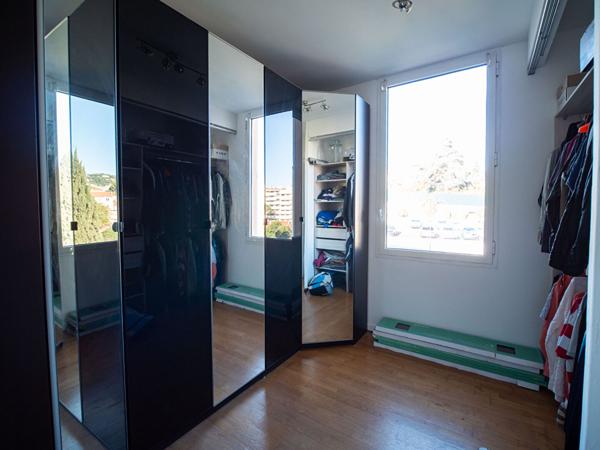 Maison rénovée + studio indépendant  Proche centre-ville