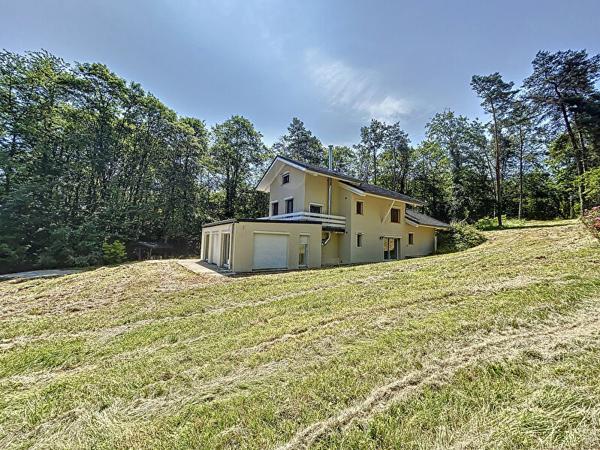 AGREABLE PROPRIETE SUR 10 HECTARES 95 ARES Commercy AGREABLE PROPRIETE SUR 10 HECTARES 95 ARES Commercy