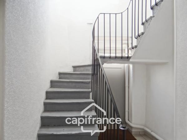 Immeuble à vendre BEAUMONT (63) 5 appartements