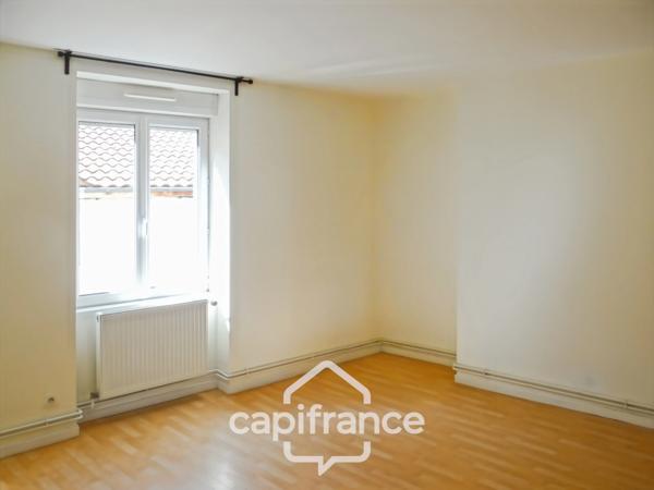 Immeuble à vendre BEAUMONT (63) 5 appartements