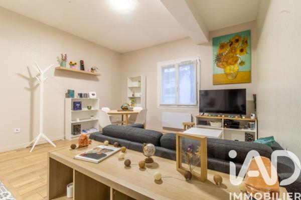 Appartement à vendre 2 pièces 39 m² Saint-Denis-de-l'Hôtel