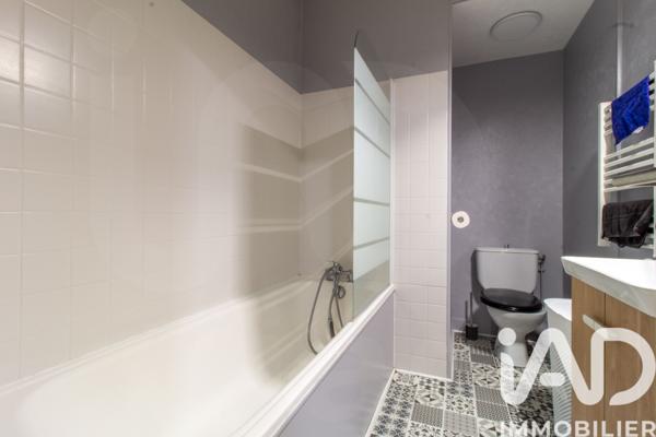 Appartement à vendre 2 pièces 39 m² Saint-Denis-de-l'Hôtel