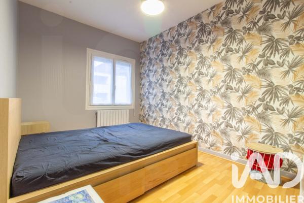 Appartement à vendre 2 pièces 39 m² Saint-Denis-de-l'Hôtel