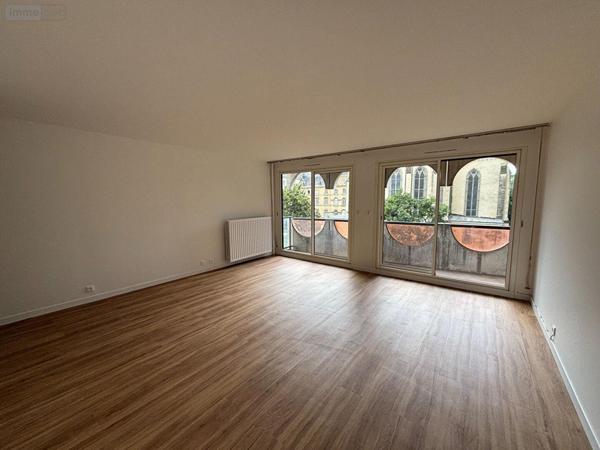 Appartement à louer à Rennes en Ille-et-Vilaine (35000), ref : 684   
BOURG L'EVÊQUE