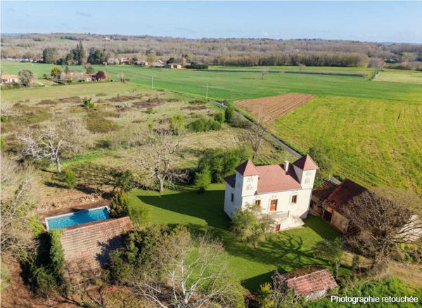 Maison contemporaine - Gourdon EXCLUSIVITE - Secteur Gourdon - Belle Demeure Quercynoise Contemporaine avec dépendances sur 1ha95