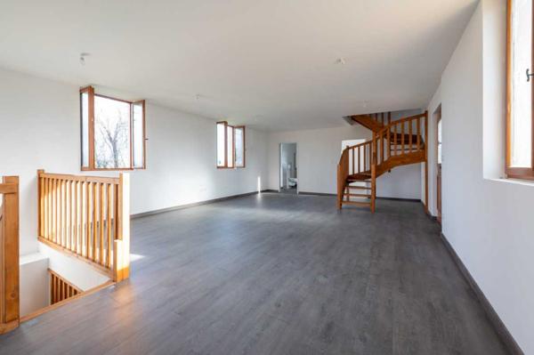 Maison contemporaine - Gourdon EXCLUSIVITE - Secteur Gourdon - Belle Demeure Quercynoise Contemporaine avec dépendances sur 1ha95