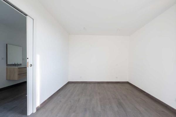 Maison contemporaine - Gourdon EXCLUSIVITE - Secteur Gourdon - Belle Demeure Quercynoise Contemporaine avec dépendances sur 1ha95