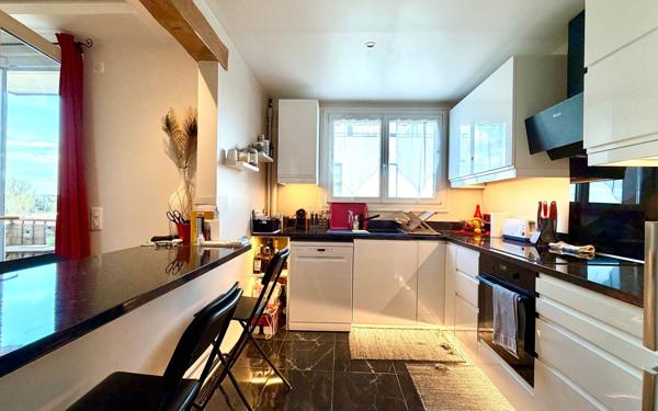 Appartement à louer    2 pièces • 43 m2 Champigny-sur-Marne