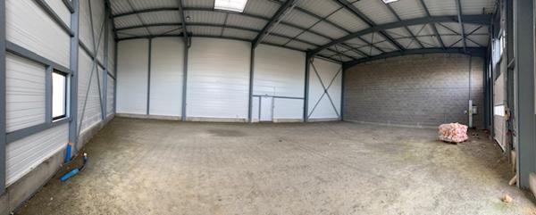 A LOUER LOCAL D'ACTIVITE NEUF 334 m² - La Chapelle / Erdre.