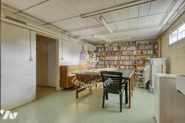 Maison familiale avec grand jardin, La Chapelle Saint-Jean Bois d'Arcy