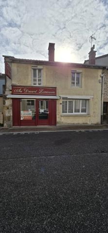 Immeuble à vendre 7 pièces CHATEAUPONSAC (87)