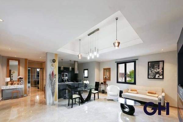 Maison 205 m² - LA BOISSE