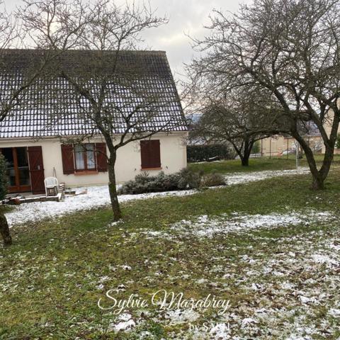 Maison traditionnelle familiale dans un charmant village !